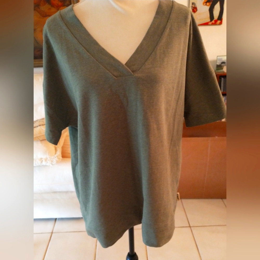 PACT Women's Thyme Heather Varsity Pullover Short Sleeve NWOT XL/XXL